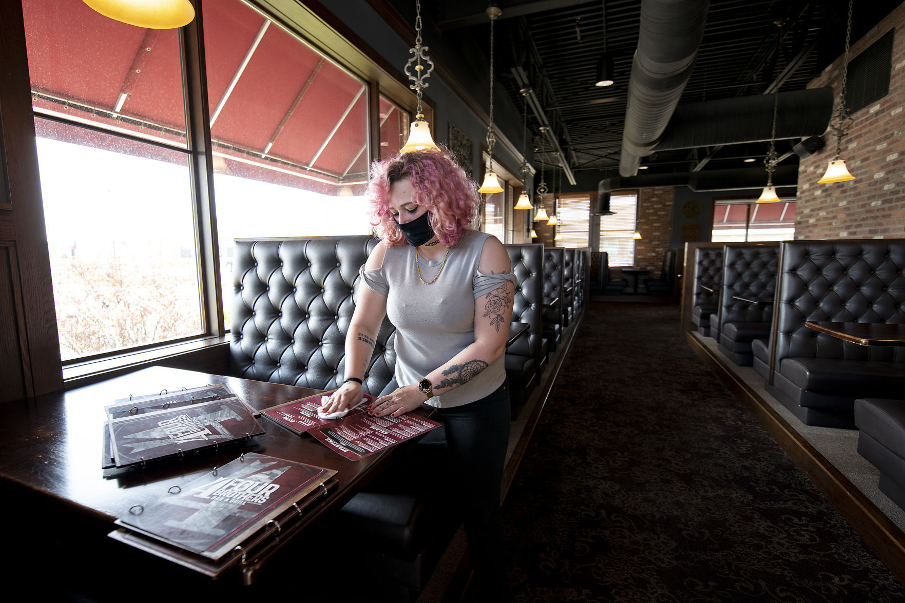 Restaurants reopen in Le Mars after COVID-19